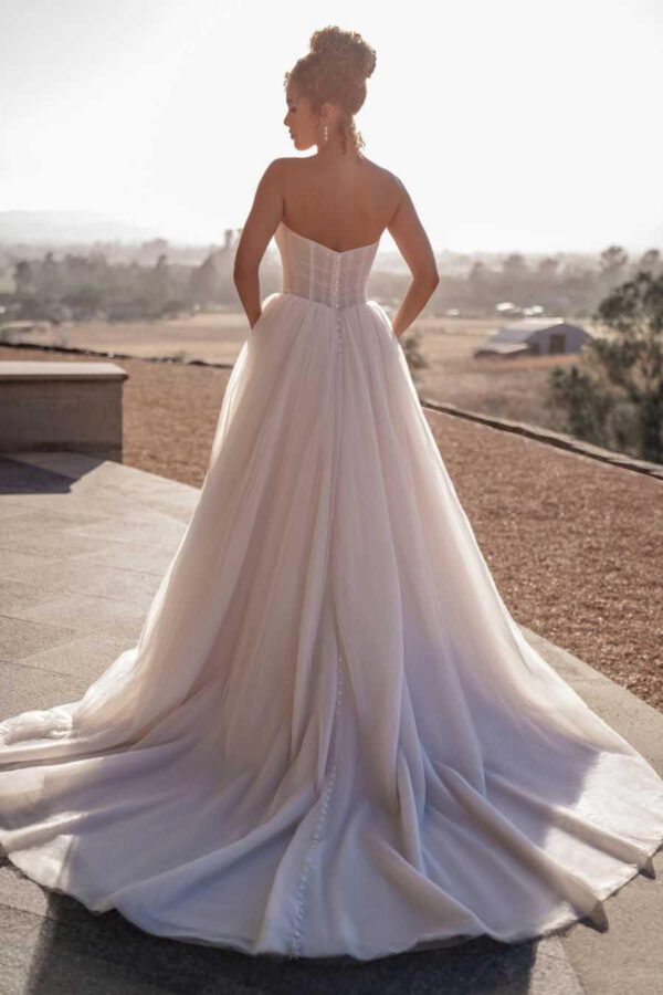 Allure Bridal - A1100, back